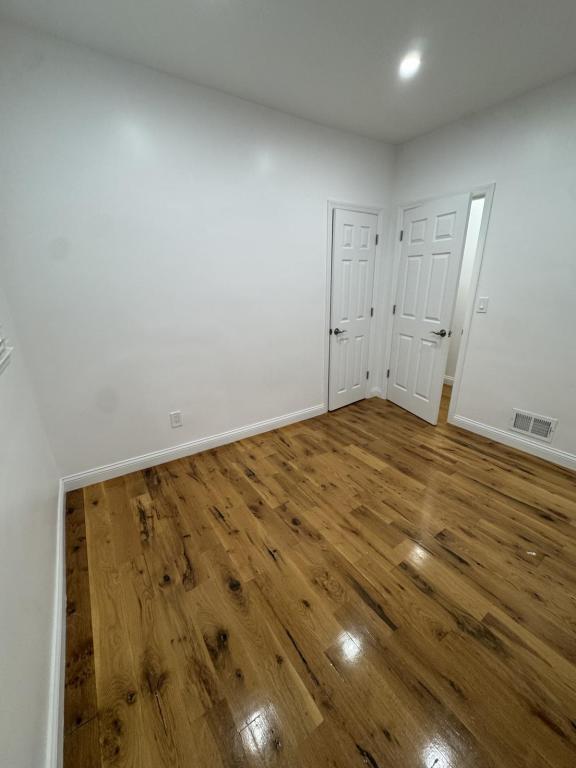 Building Photo - 1547 Lenox Pl