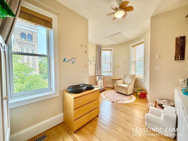 Building Photo - 1000 N Street NW-