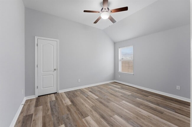 Building Photo - 453 Rockaway Dr