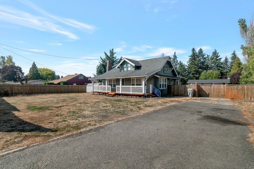 Building Photo - 19615 108th Ave SE