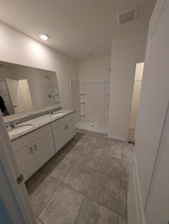 Building Photo - 1331 Lawndale Ct