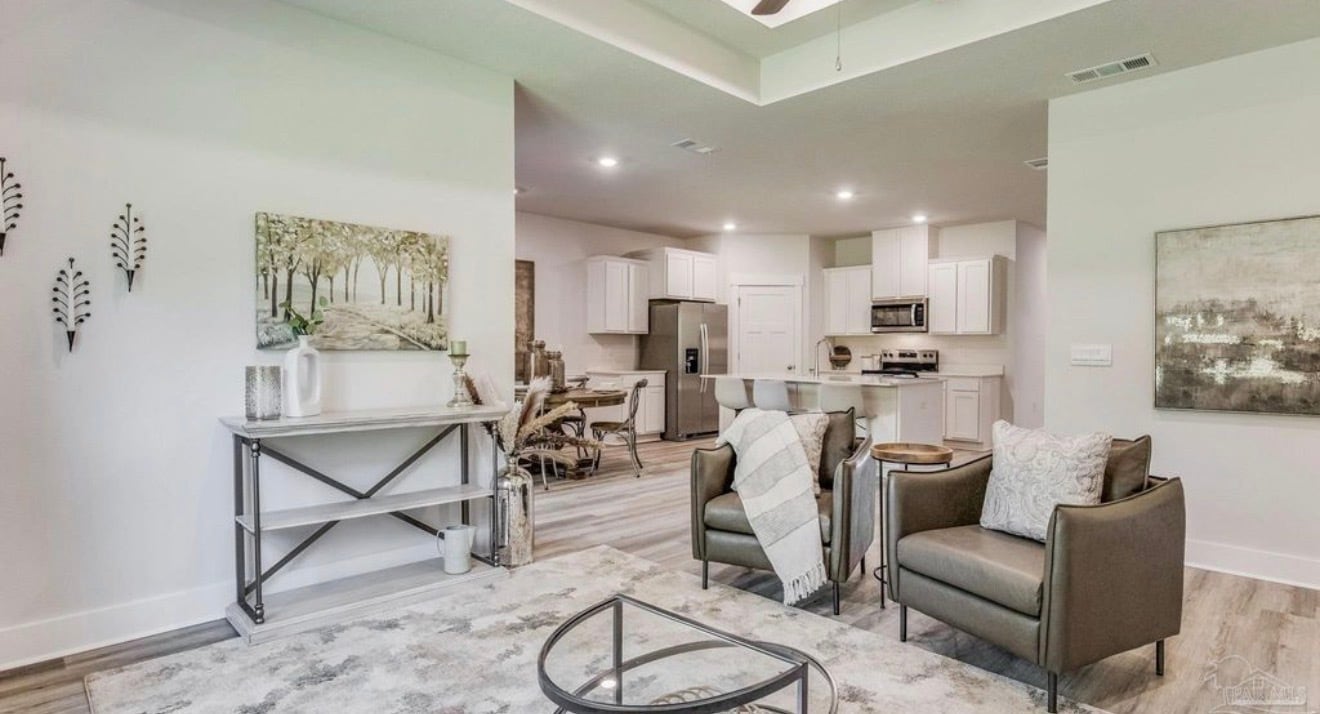 Building Photo - 5832 Sargassum Ln