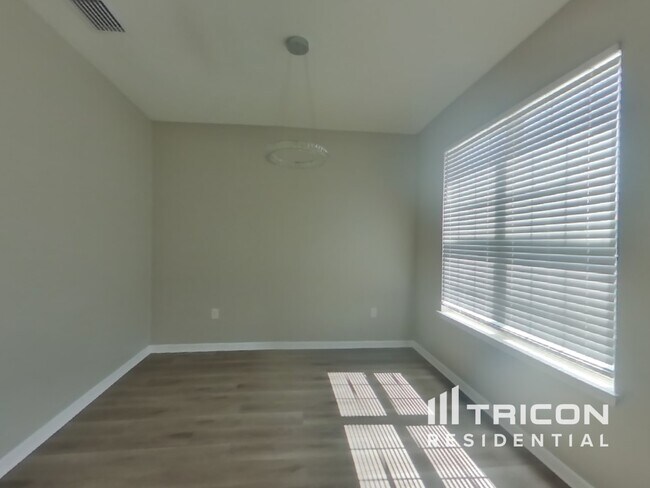 Building Photo - 6316 Dutton Dr