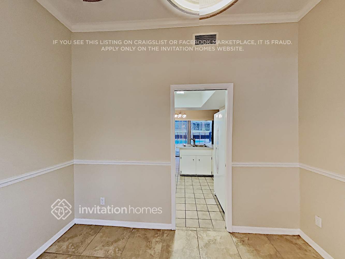 Building Photo - 216 Thistlewood Cir