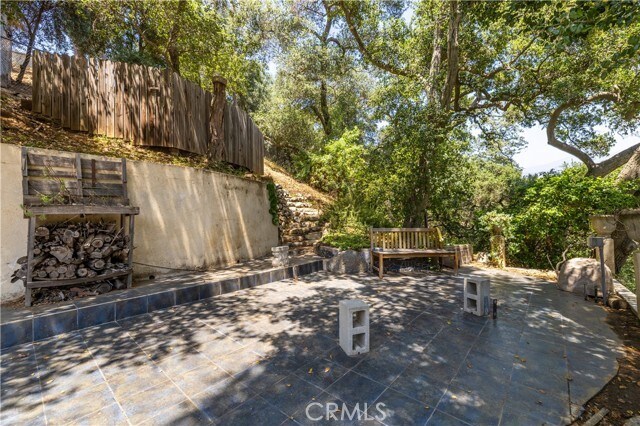 Building Photo - 4566 Lower Live Oak Canyon Rd