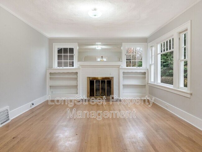 Building Photo - 2230 SE 51st Ave
