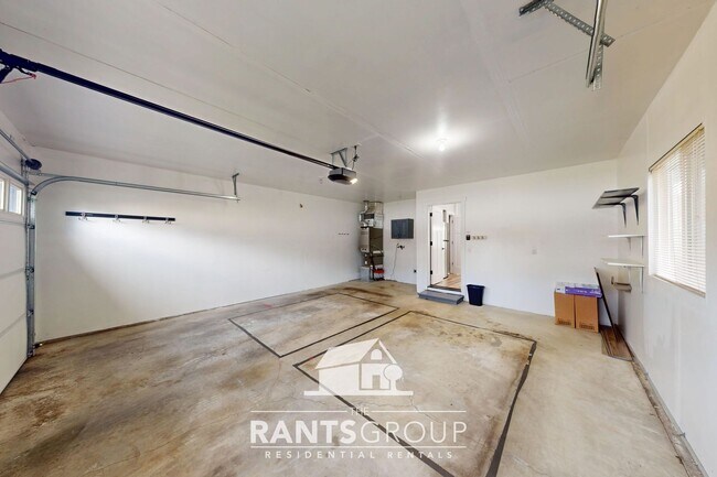 Building Photo - Move in Ready! Renovated 2-bed, 2-bath Rambler in Lacey!