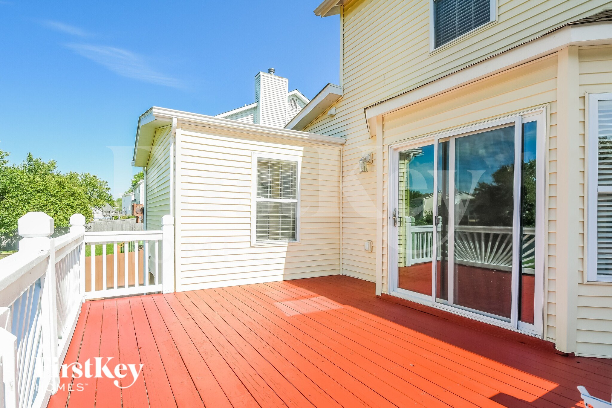 Building Photo - 2731 Red Cedar Parc Dr S