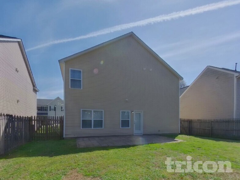 Building Photo - 411 Matfield Ct