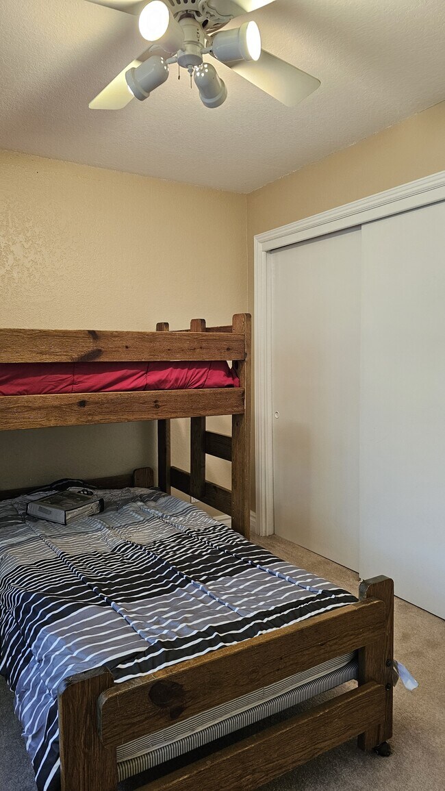 Building Photo - 2734 Snow Slope Way