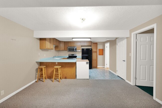 Building Photo - 4874 W 8660 S