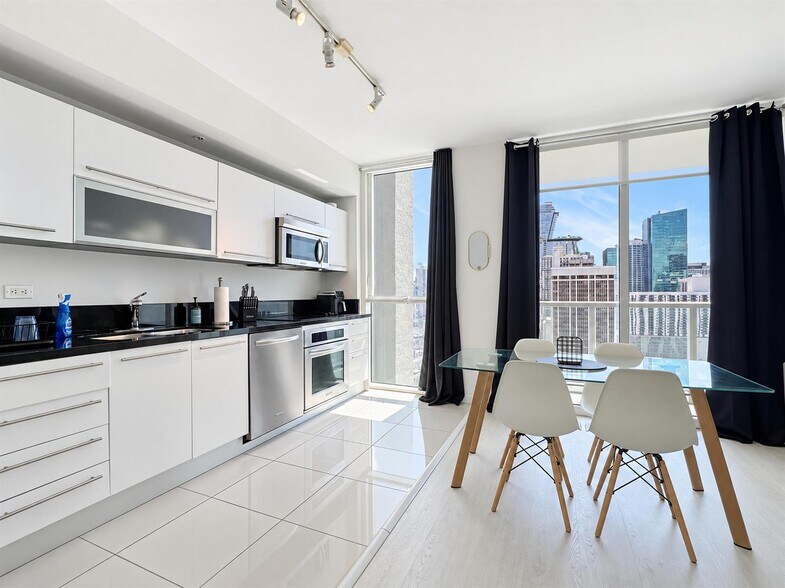 Building Photo - 244 Biscayne Blvd