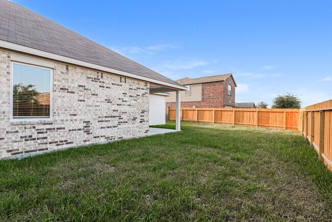 Building Photo - 191 Emma Rose Dr