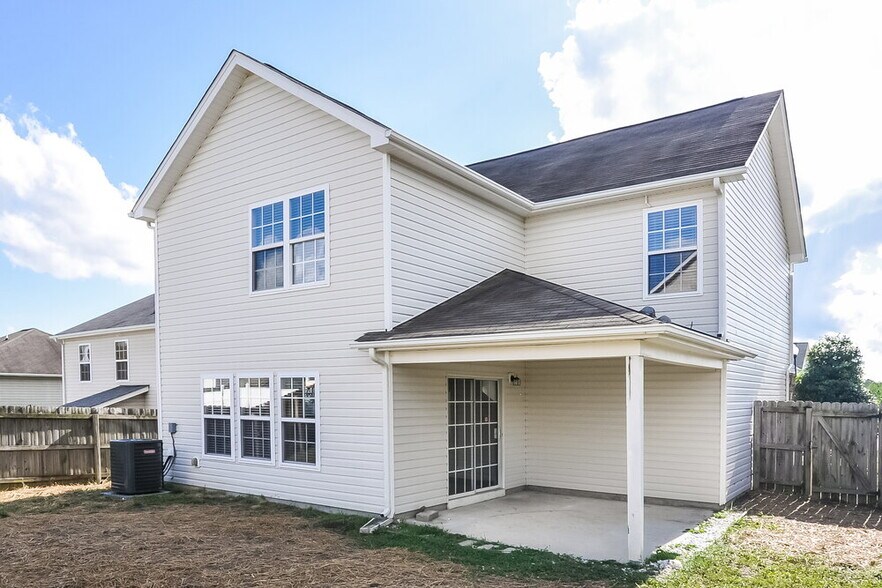 Building Photo - 1101 Tellis Dr