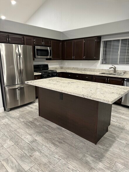 Building Photo - 3552 Kahala Bay Ln