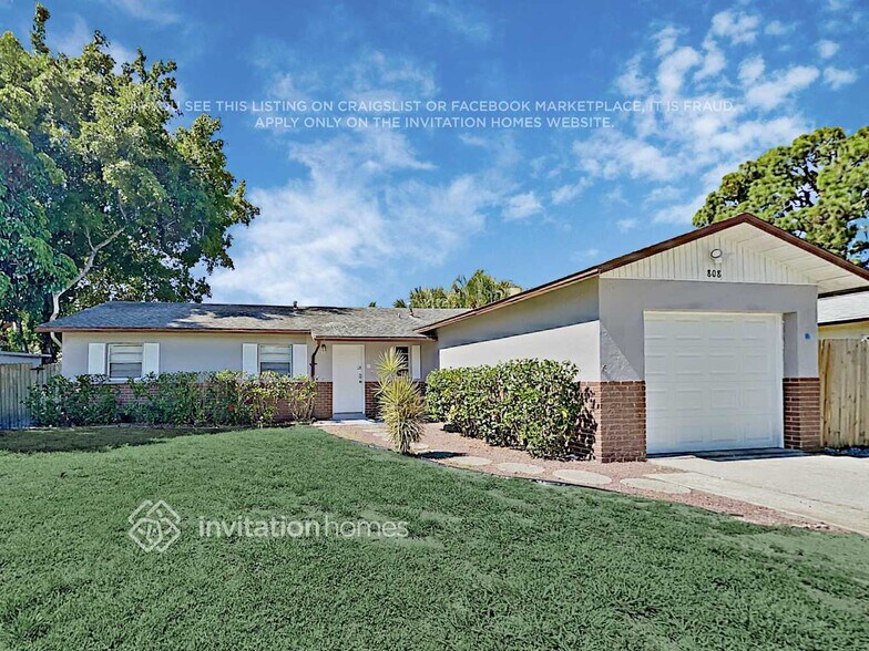 Primary Photo - 808 65th Ave W