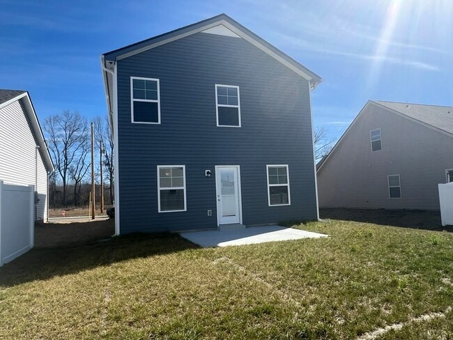 Building Photo - 153 Stonehenge Cir