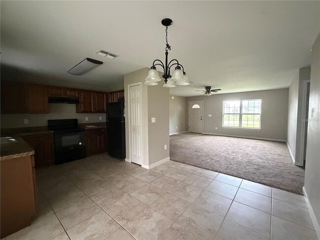 Building Photo - 5713 SW 128th Pl