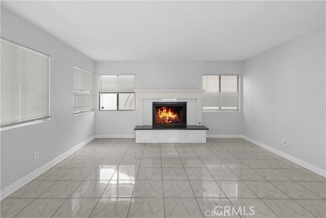 Building Photo - 10694 Independence Ct