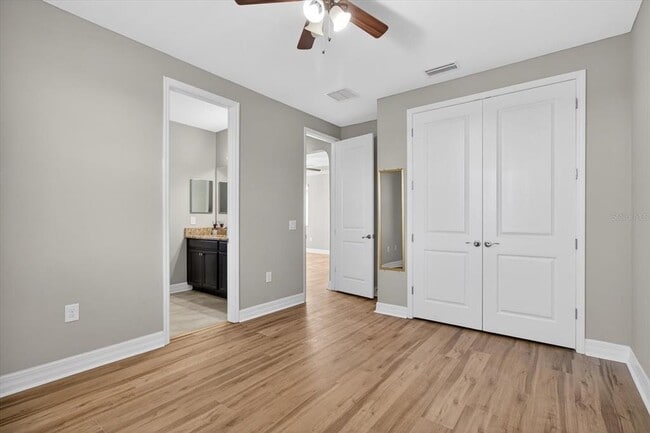 Building Photo - 2589 Gwynhurst Blvd