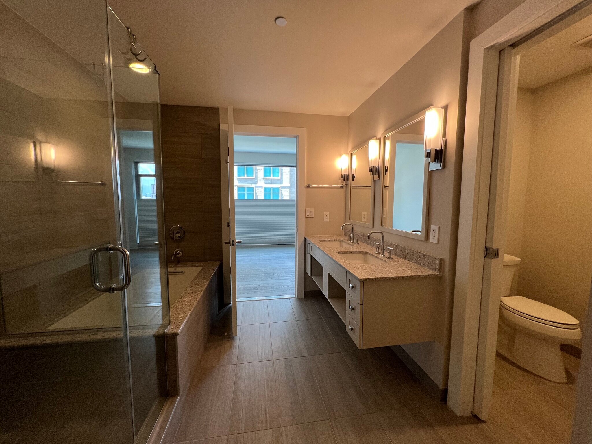 Primary Bathroom - 4960 Fairmont Ave