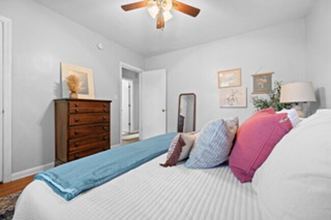 Building Photo - 3 Bedroom Home in Lynchburg