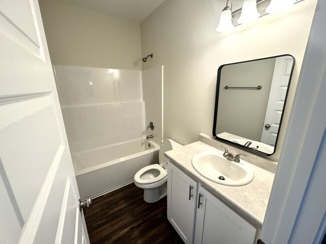 Building Photo - 522 Doyle Ln