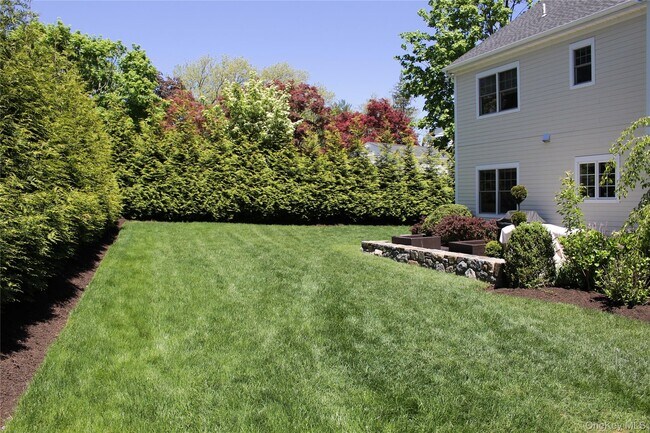 Building Photo - 5 Sonny Trail