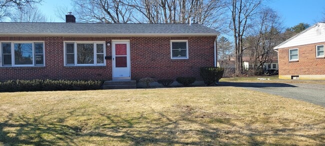 Building Photo - 186 Manzella Ct