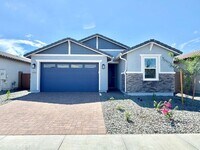 Building Photo - New 5-Bedroom Home in Phoenix with Upgrade...