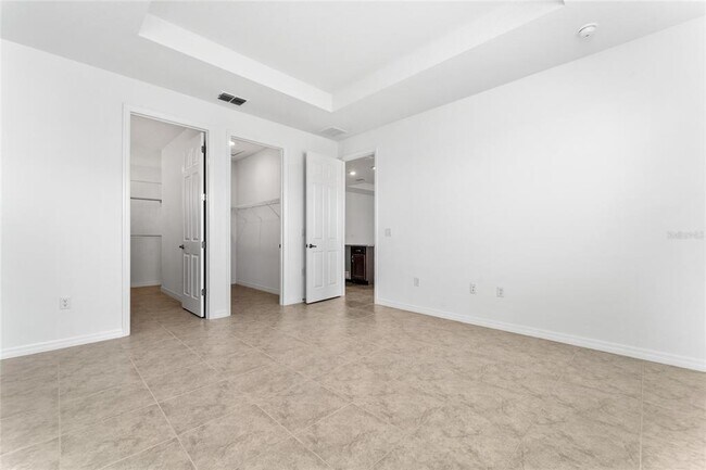 Building Photo - 7552 SW 56th Pl