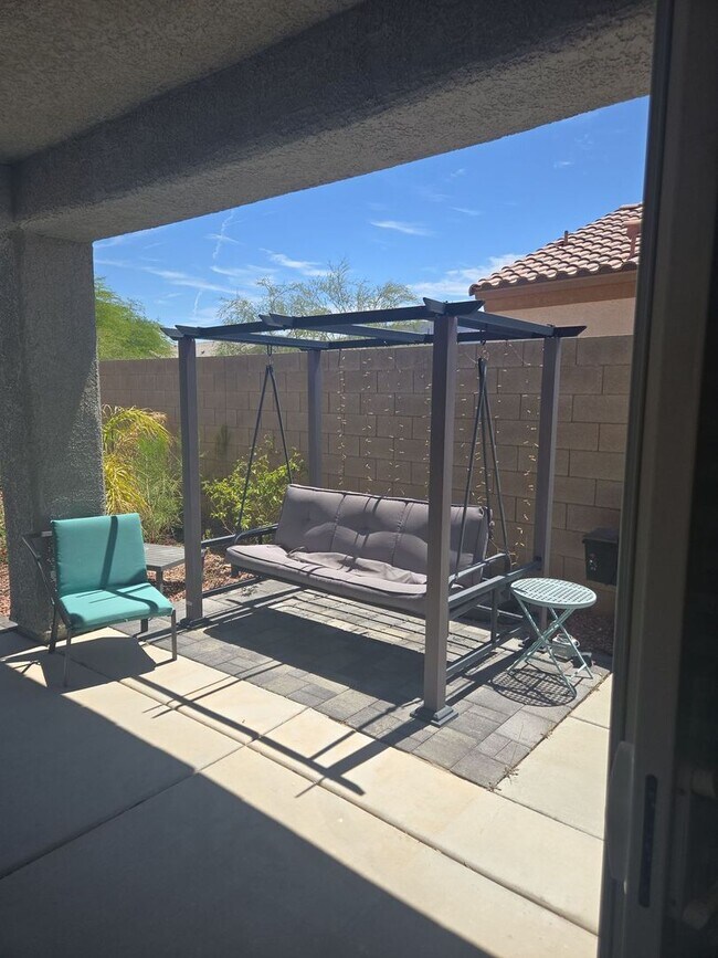 Building Photo - 3-bedroom, 2-bath home located in a cul-de-sac in desirable Anthem Highlands.