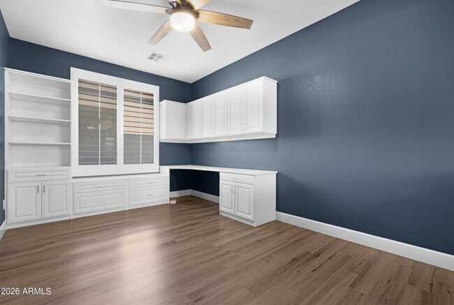 Building Photo - 36590 W Barcelona Ln