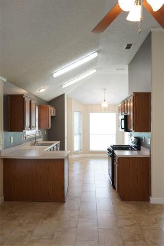 Building Photo - 907 Winterwood Ct