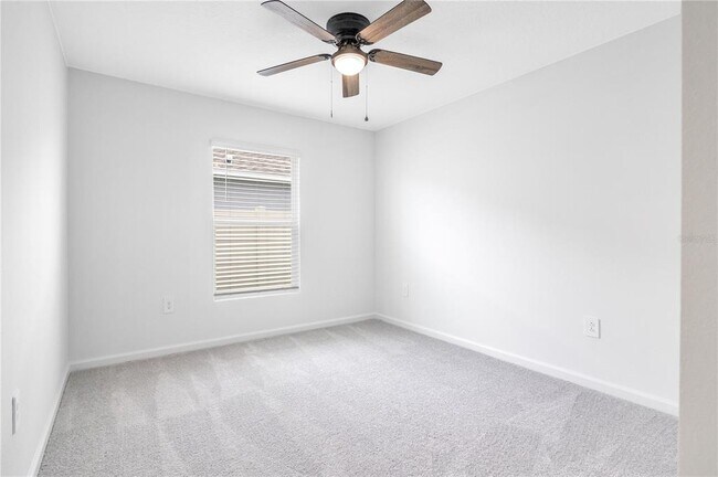 Building Photo - 2494 McKinley Dr
