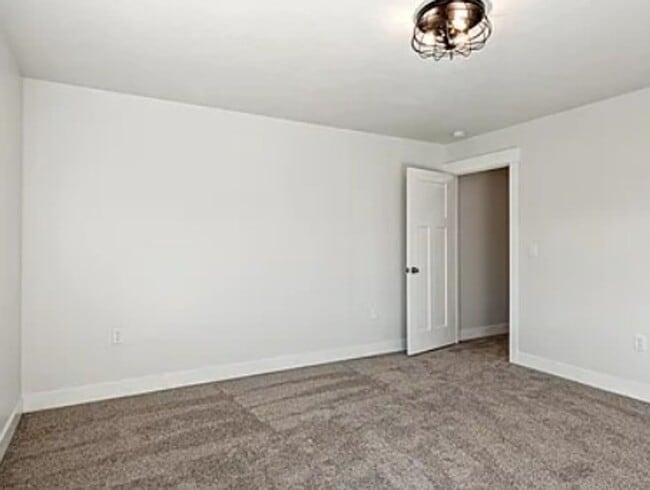 Building Photo - 3143 W 1625 N