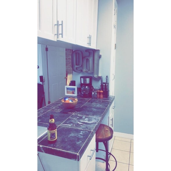 Building Photo - 473 Beacon St