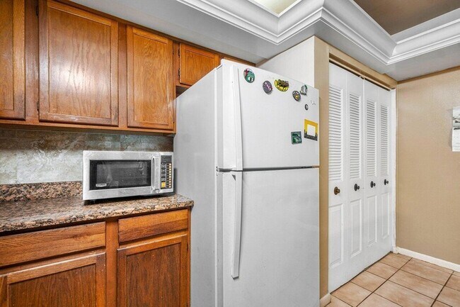 Building Photo - 2780 Norfolk Pine Ct