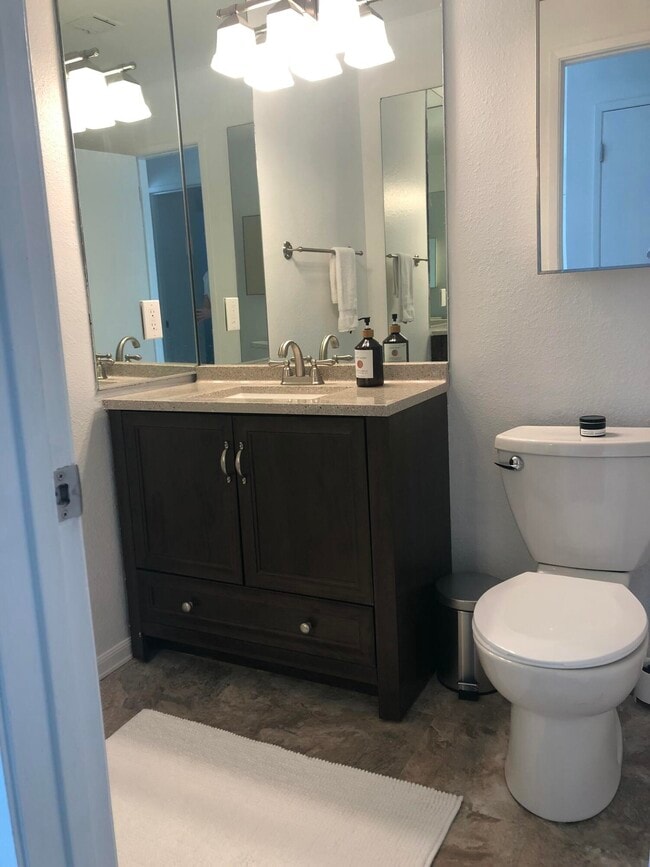 Building Photo - 66780 Yucca Dr