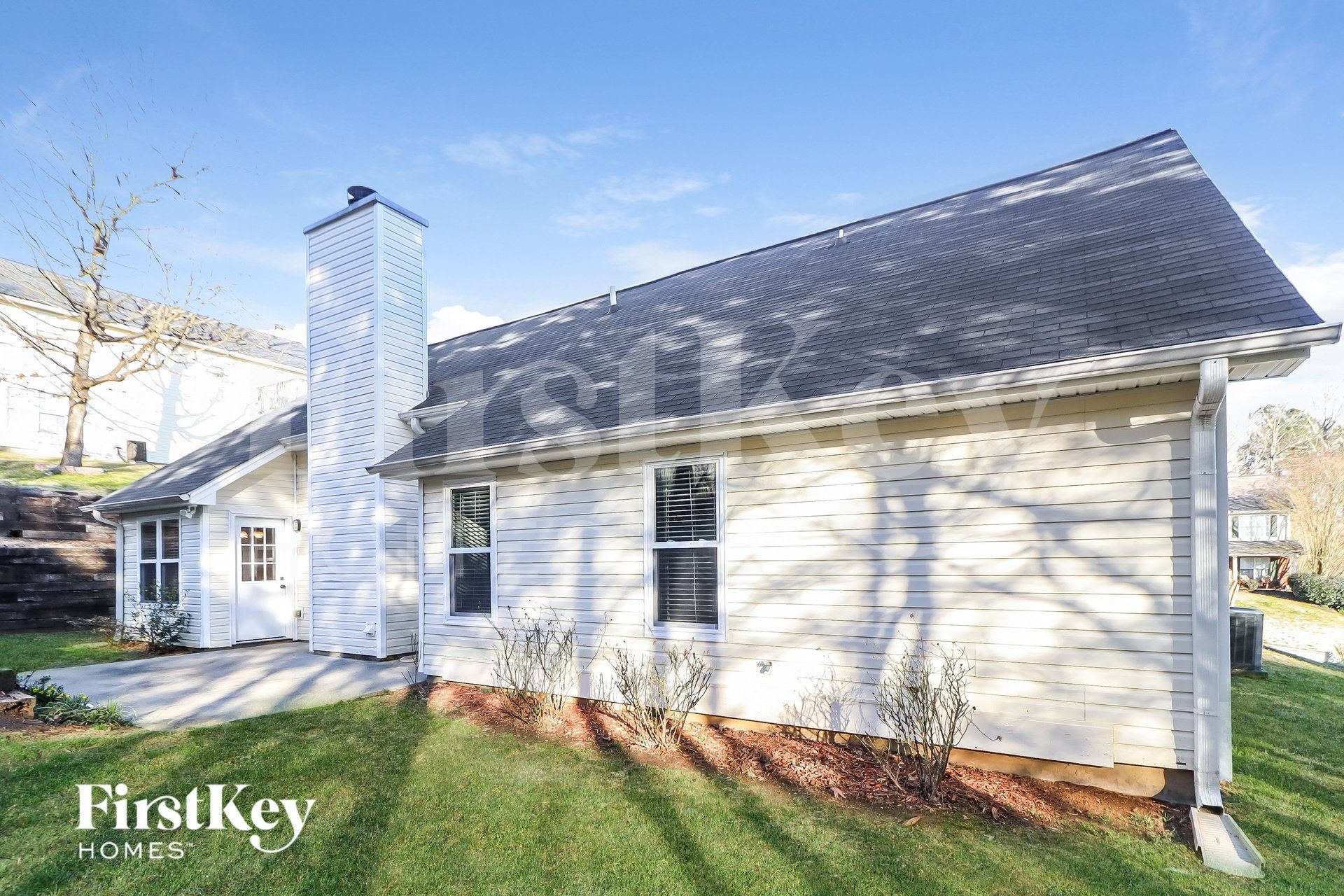 Building Photo - 812 Kendall Park Dr