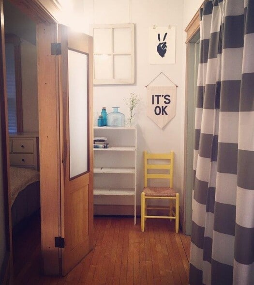 Building Photo - 2558 W Iowa St