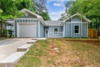 Building Photo - 595 Maple Dr