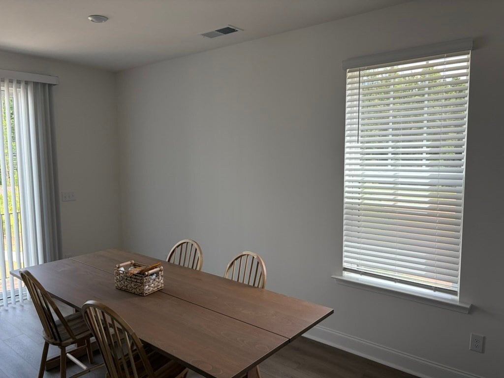 Building Photo - 15359 Ballancroft Pkwy