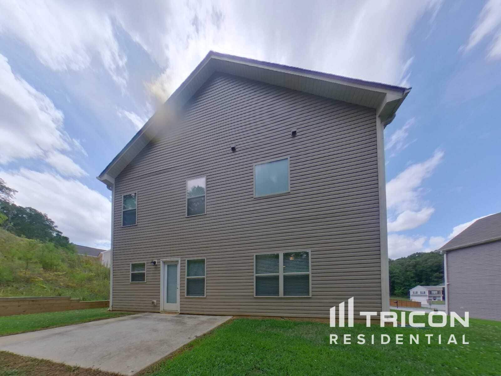 Building Photo - 307 Arbor Cir