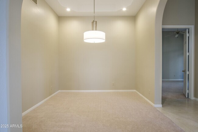 Building Photo - 11923 E Terra Dr