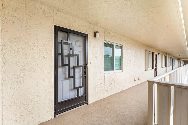 Building Photo - 7286 Huntington Ln