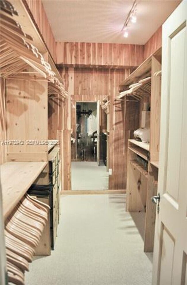 Building Photo - 1 Century Ln