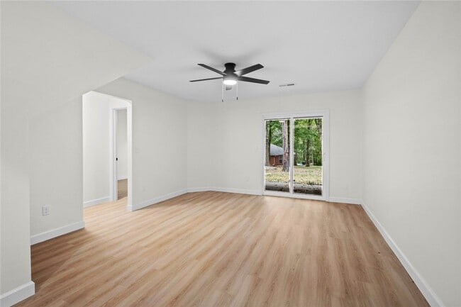 Building Photo - 2066 N Kantz Ln
