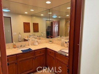 Building Photo - 848 Calle de Arboles