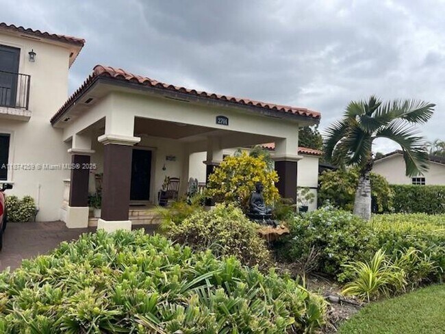 Building Photo - 2701 SW 79th Ave